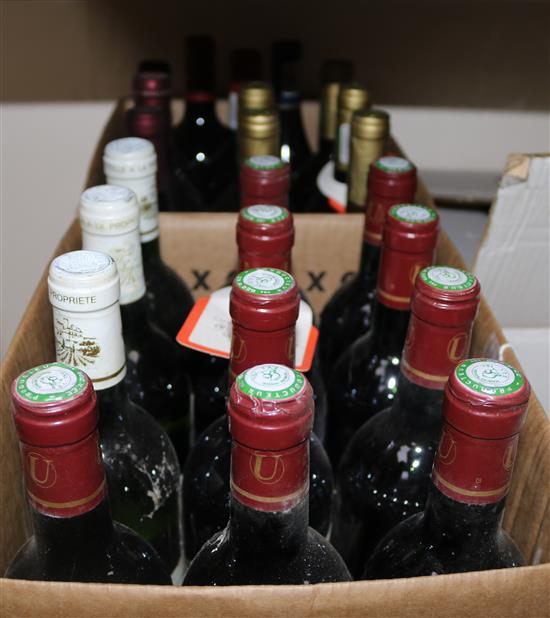 Twenty nine assorted bottles of red and whitye wines including six Chateau Prieure dAppelles, Bordeaux, 1986